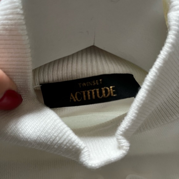 Fluffy Top Twinset - Picture 5 of 6